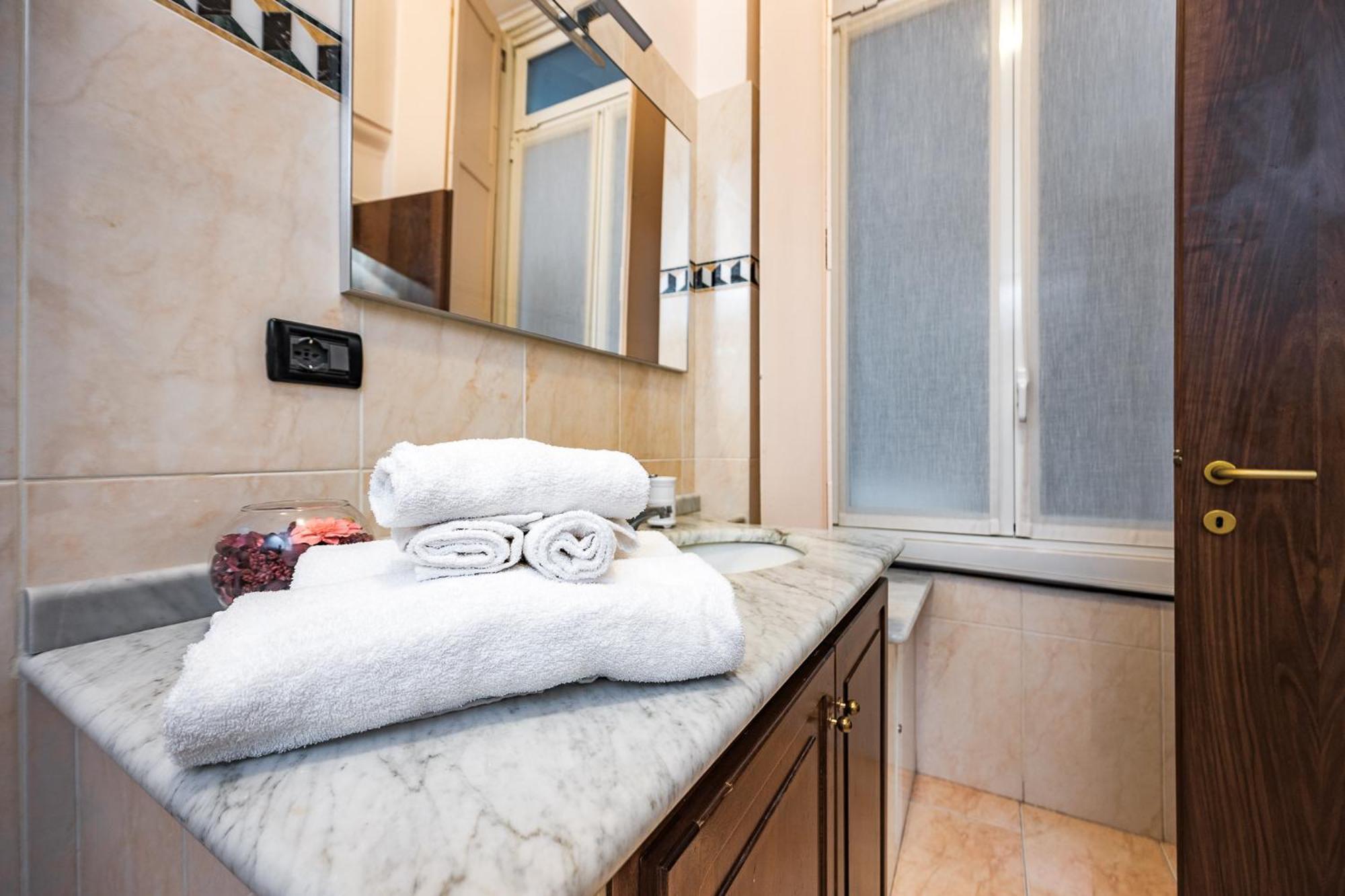 Mattoni E Cotto Antica Genova - Genovainrelax Apartment Exterior photo